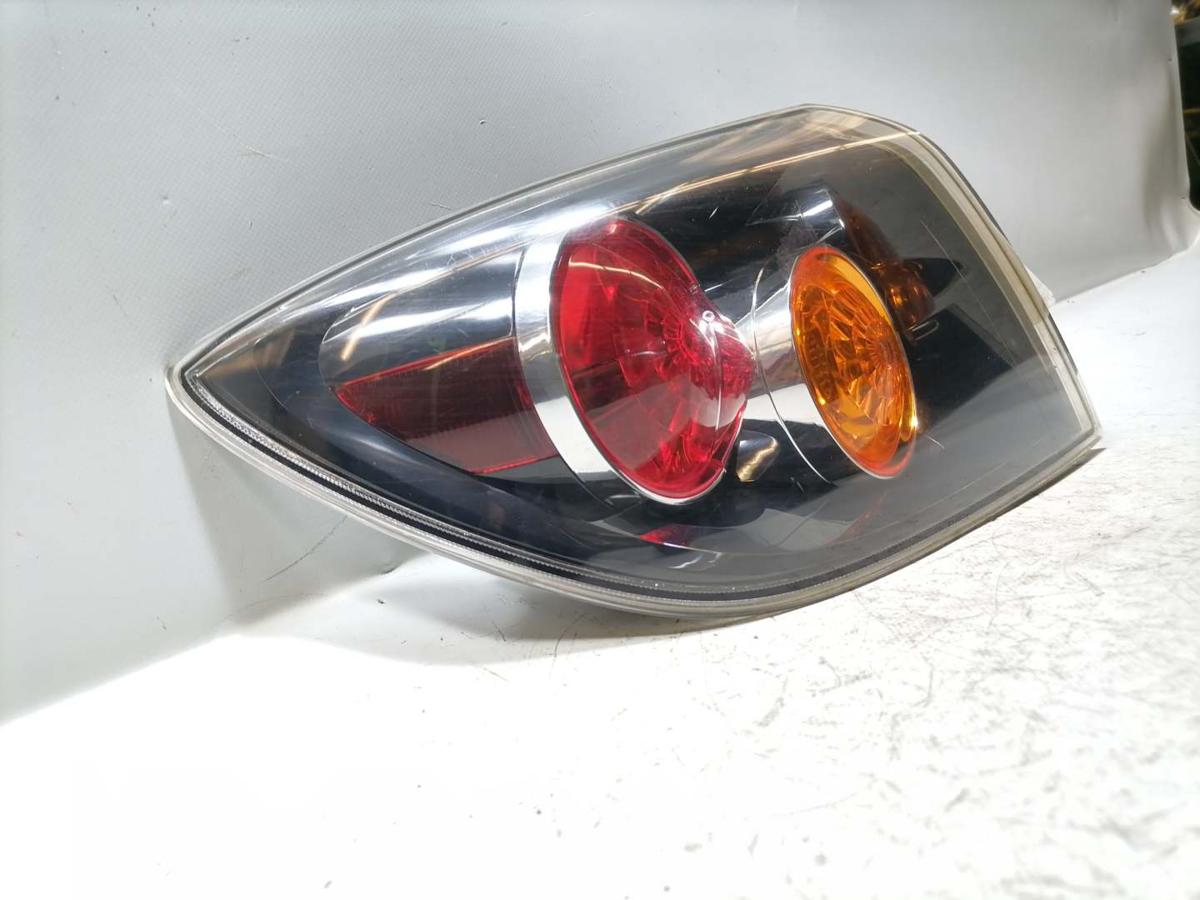 Mazda 3 BK original R&uuml;cklicht R&uuml;ckleuchte links Flie&szlig;heck Vorfacelift BJ05